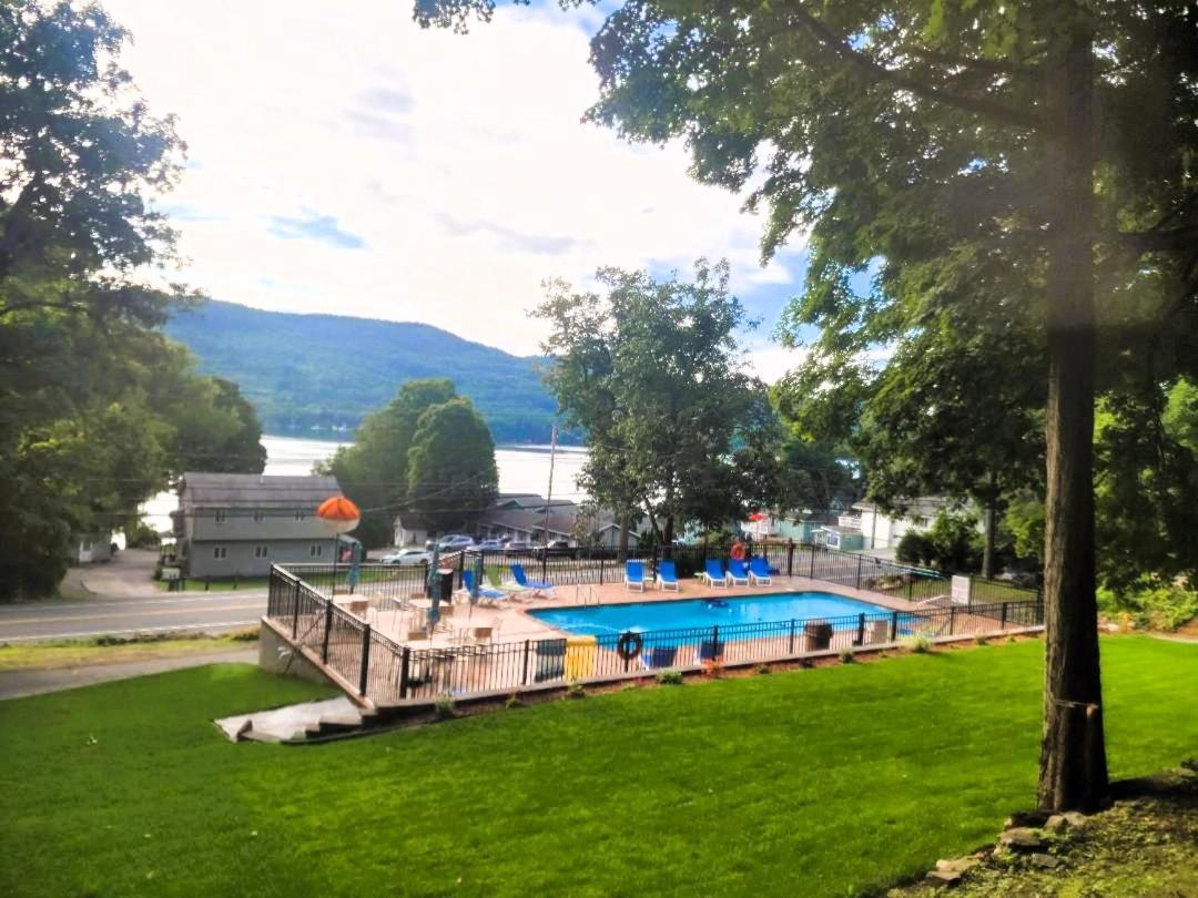 Boulders Resort Lake George Eksteriør billede